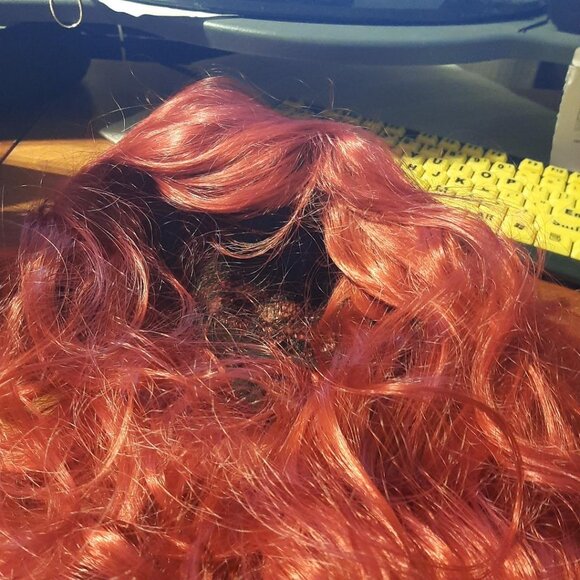 NEW ! 22 Inch Long Aisi Hair Curly Short Wig Wine Red